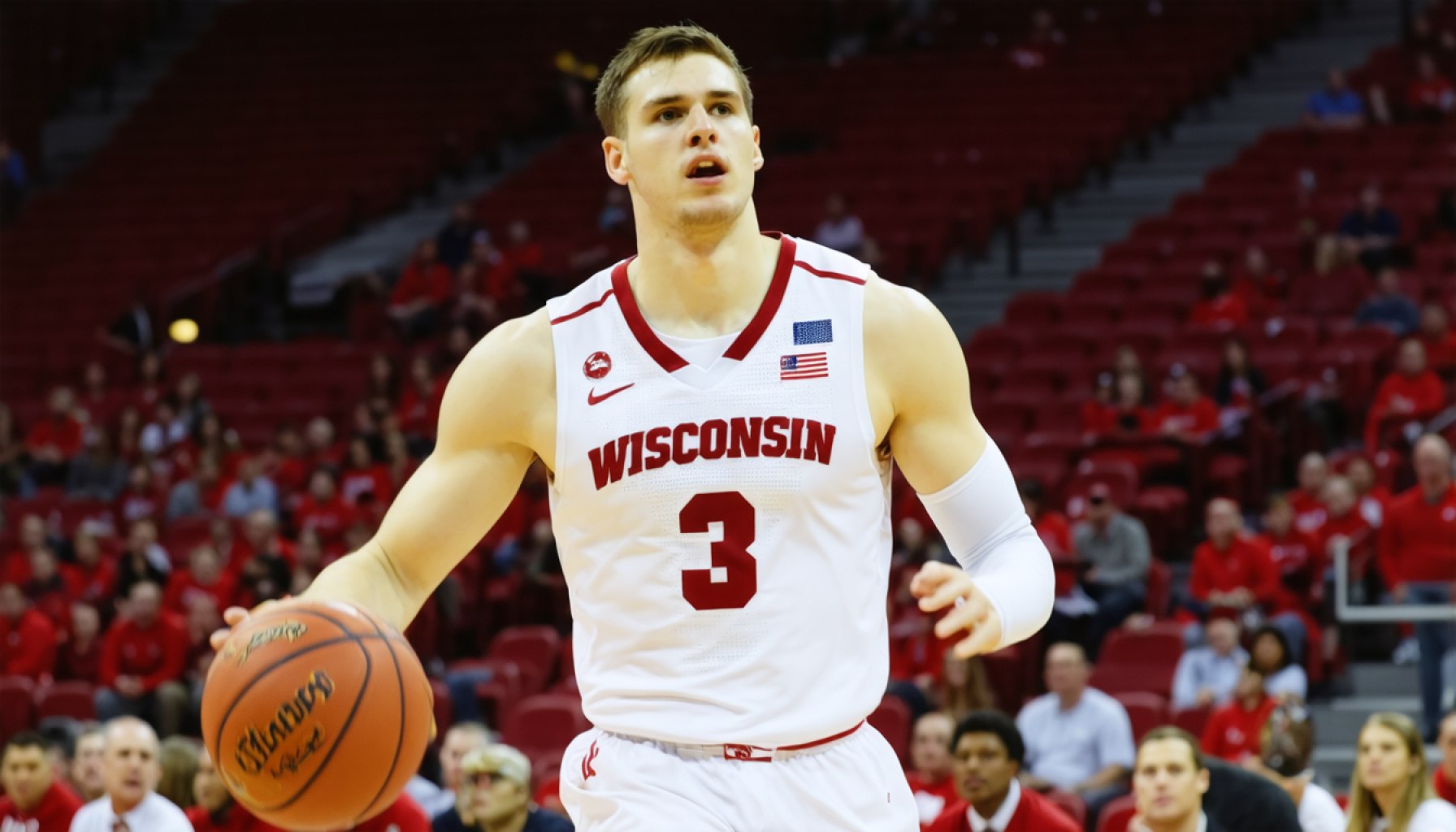 Wisconsin's Basketball Resurgence Shatters Illinois Streak 