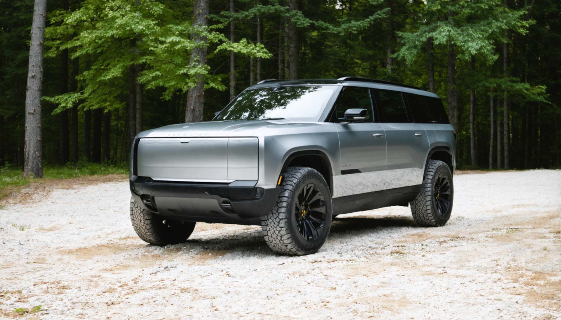 Rivian R1S Owners Unite: Decoding the Mysterious Clicking Sound 